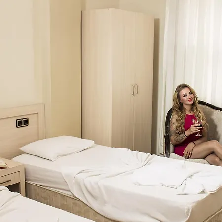 Ender Hotel-2
